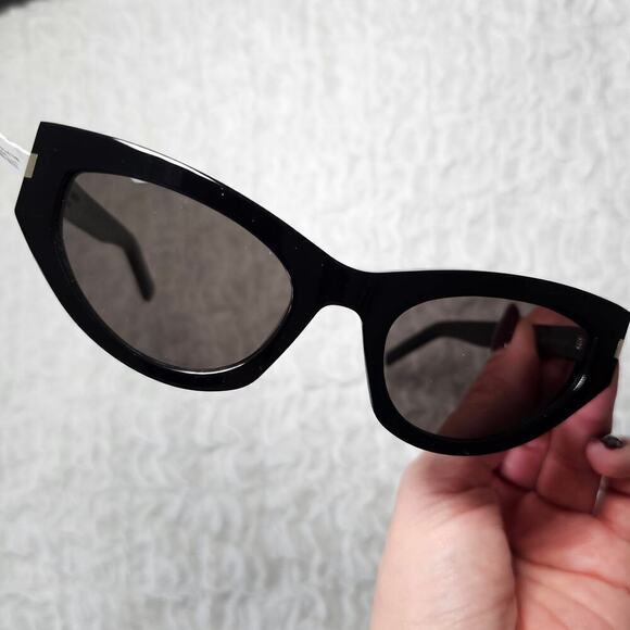 Saint Laurent Grace Core Sunglasses Black - Picture 9 of 12